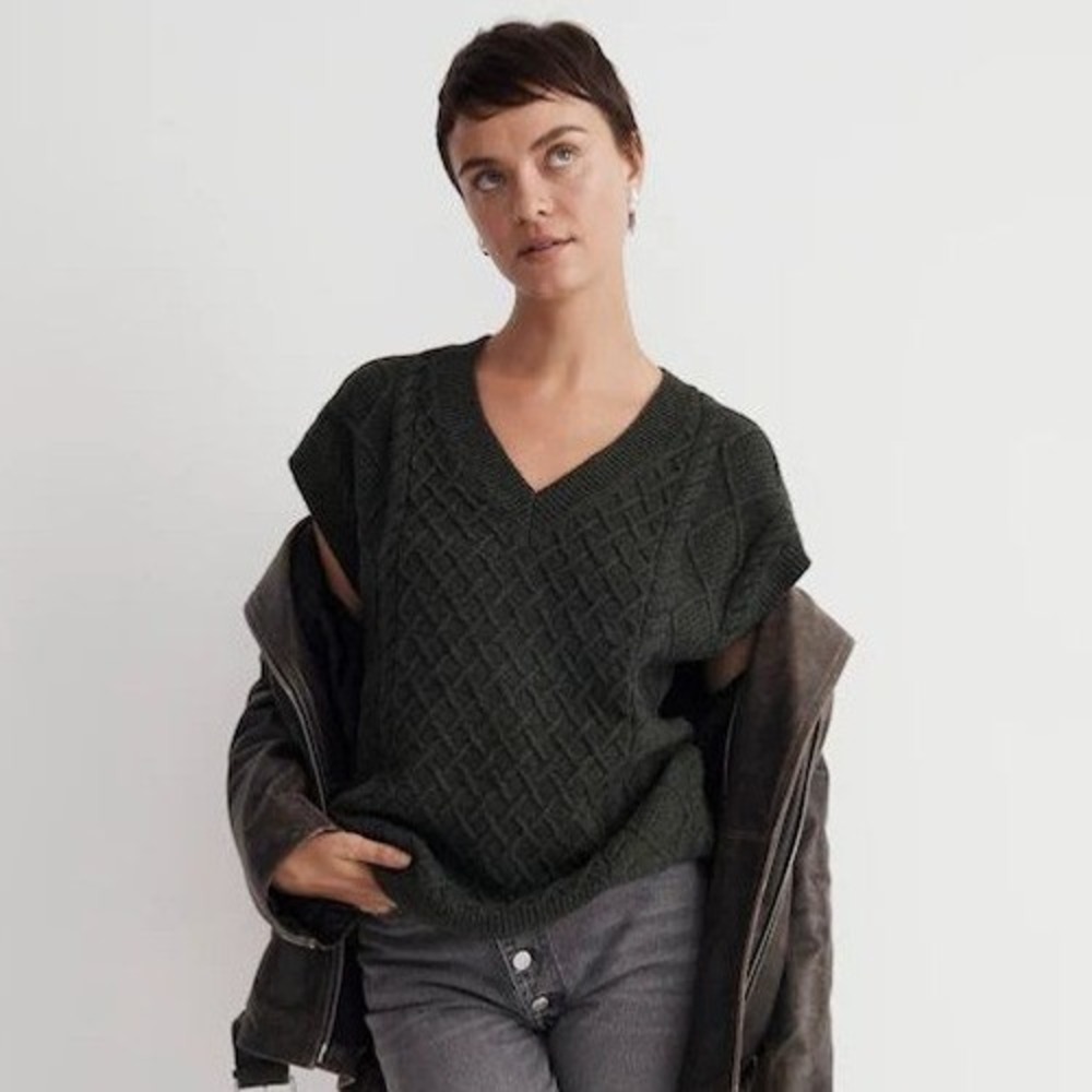 Madewell Womens Cable Knit Sweater Vest M Forest Green Wool Blend Oversized